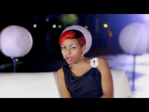 Size 8 - Moto (Official Video)