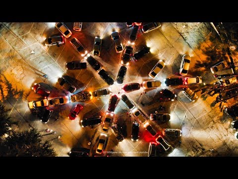 СНЕЖИНКА из машин в Ялте к Старому Новому году 2019. Авто флешмоб.