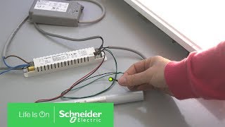 Installare Exiway Kitled in un apparecchio di illuminazione ordinaria | Schneider Electric Italia