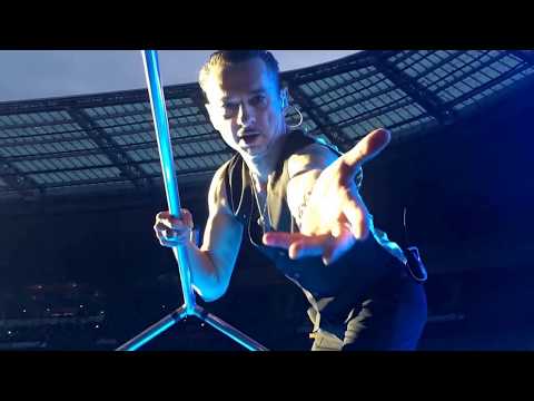 Depeche Mode Stade de France Dave Gahan filme avec mon portable