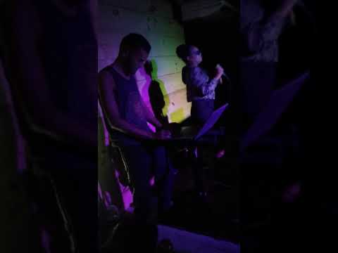 Paulinha Xcamosa ( encaixando)