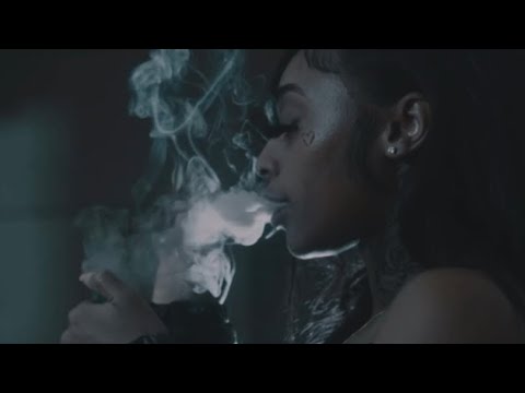Pretty Liyah - 12:42am Freestyle (Official Music Video)