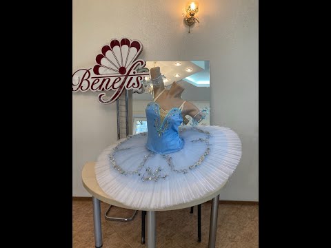 Blue Bird(Princess Florine) F 0001A - video 4