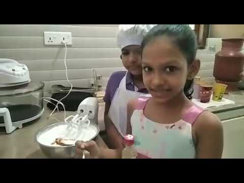 HOME MADE STRAWBERRY ICE CREAM