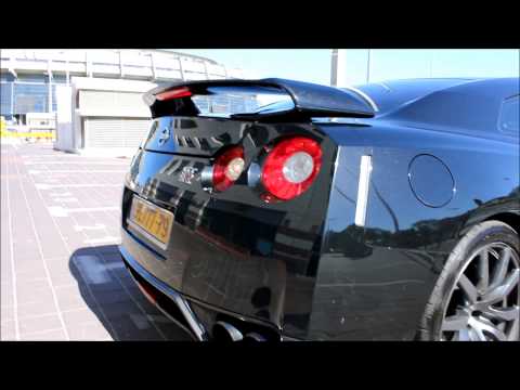 1400HP AMS Alpha 14 GT-R 35 startup and rev
