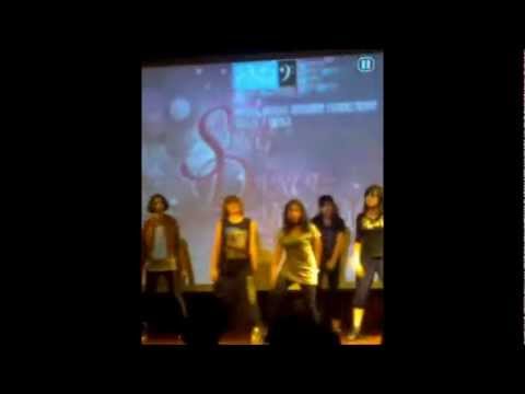 I am the best - 2ne1 danced by Nutcha Aou Mink P'Mameaw teacher Mimi & teacher Faii