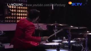 Download lagu Geisha ft Ariel dan David Noah  takkan pernah ada mp3