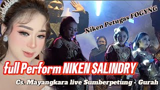 Download lagu Niken Dapat AWARDS sebagai Penyanyi dangdut terpopuler..!!! Live Perform NIKEN SALINDRI mp3