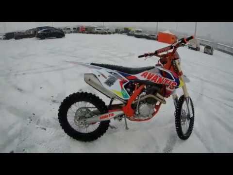 Мотоцикл AVANTIS 250 пару косяков