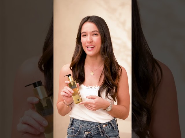 Vídeo relacionado con ISDIN Isdinceutics Essential Scrub La Eficacia de un Exfoliante, la Suavidad de un Gel, 100 g