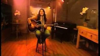 Singer and songwriter Riana Nel performs "Timbuktu" live (20 June 2014)