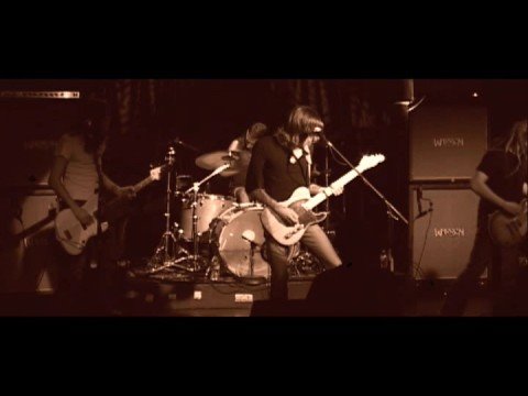Stonerider - Too Hot To Hold (live @ Smiths Olde Bar)