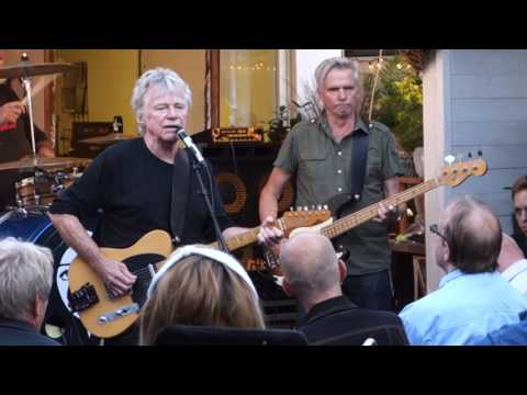 Dave Edmunds - I Hear You Knocking, I Knew The Bride