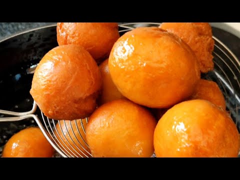 How to Make Amagwinya (Puff Puffs or Vetkoek) at Home! Golden, Fluffy and Crispy African Street Food