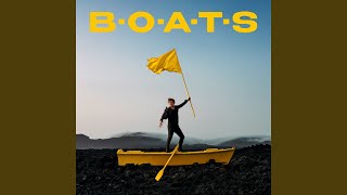Kadr z teledysku Boats tekst piosenki Michael Patrick Kelly