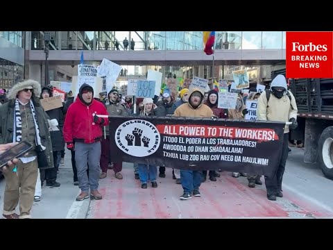 RAW VIDEO: Anti-ICE Protestors Hold Demonstration In Minneapolis, Minnesota