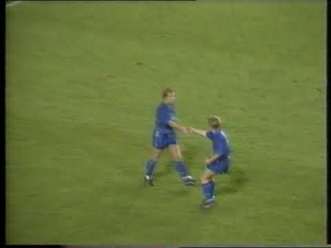 1990 03 25 Zenith Data Systems Cup Final Chelsea v Middlesbrough plus the road to the final