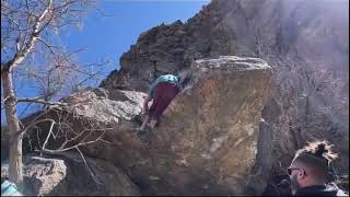 Video thumbnail of Thicc Ass Thieves, V9. Clear Creek