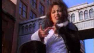 Selena - Donde Quiera Que Estes - Official Music Video (HQ)
