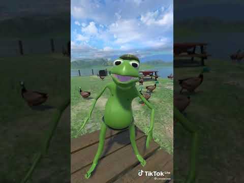 As pessoas: Nossa vc dança muito bem 💖💞                                   eu dançando: