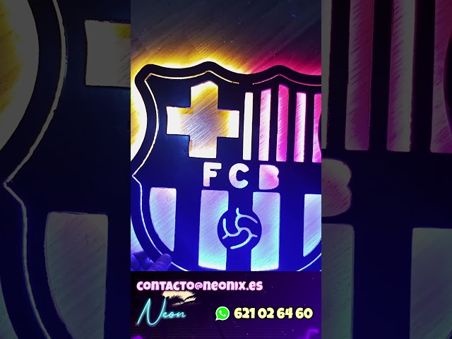 Vídeo relacionado con Letrero neon led escudo personalizado Barcelona regalos iluminado para colgar en la pared habitación de fútbol