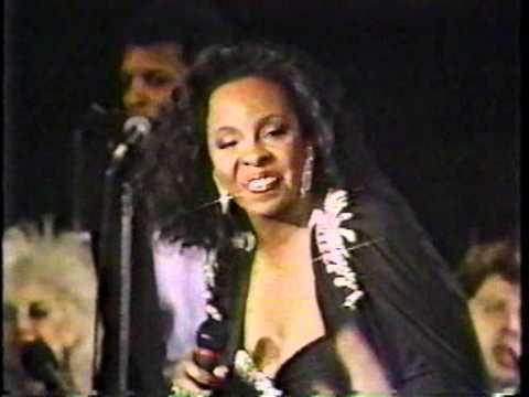 Gladys Knight & The Pips 1989"Midnight Train To Georgia"