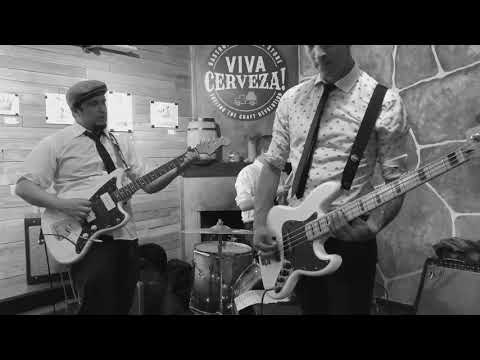 The Struendos - 100 Rifles