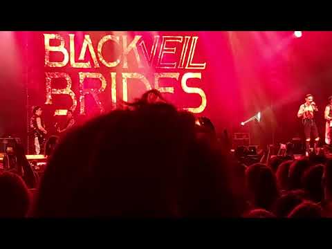 Black Veil Brides - In The End, Live @ Budapest Park, Hungary 2022.06.01.