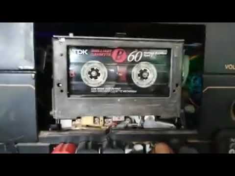 cassette Deck play with New record in tdk b 60 cassatte