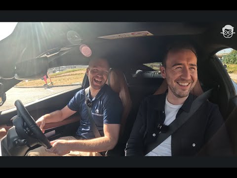 Recruiters In Cars Getting Coffee with Dougie Loan