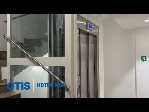 [4K60FPS] 2 Nice 2018 OTIS GeN2 Life MRL traction elevators@Hotel**** M&F, Gallipoli, Italy