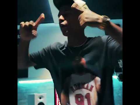 @chrisouuulc - Mandando Fuego 😬🔥🔥