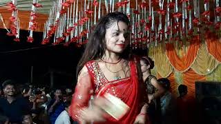 a raja chapak.ke suta na  Zad Rajai se na jai  chapak.Bhojpuri song Dance