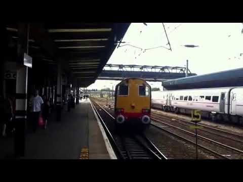 DRS class 20s EE (type 1) numbers 20305+20303 trash out off Doncaster light locos to derby