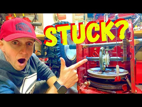 ​​HOW TO LUBRICATE A CRAFTSMAN MTD CUB CADET SNOWBLOWER DRIVE GEAR HEX SHAFT