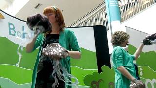 Bobs and Lolo at Lougheed Mall, Burnaby