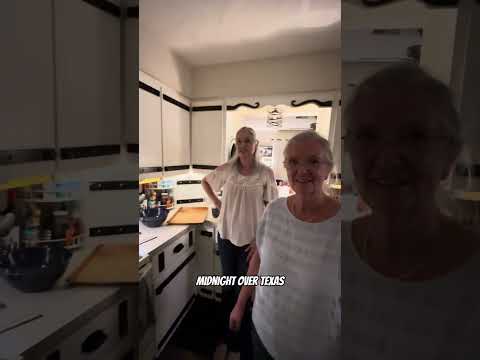TheEnglishman’s Parents Discover the H-E-B Ice Cream