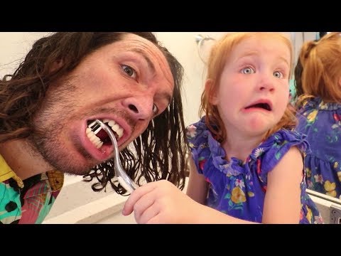 ADLEY GETS ME READY!! Family Morning Routine, Vampire Teeth, and a Beach Day!! Video