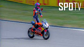 Download lagu Veda Ega Pratama AURA  999999. Podium Tertinggi Lagi | Race 2 [Rookies Cup Jerman] mp3