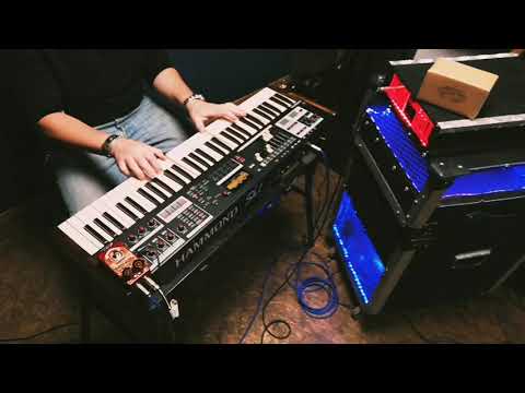 Marco Lord Cossu playing Organ Grinder by Lounsberry Pedal
