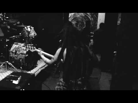 LOS MIERDAS - FAT MIKE APRUEBA ESTA CANCIÓN