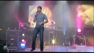 Josh Turner at Universal Studios - "Punching Bag"