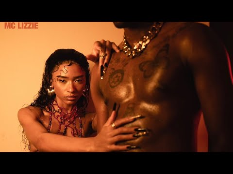 LIZZIE - INSEGURO (Lyric Video)