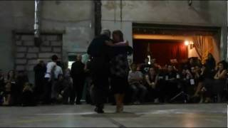 EDUARDO PAREJA "PAREJITA" Y LAURA GRANDI  EN LA MILONGA DEL MORAN 1/3