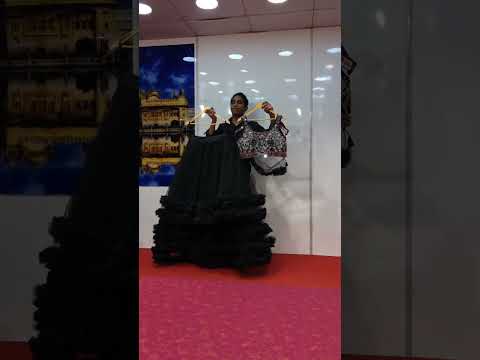 Red brass fashionable bridal bangles