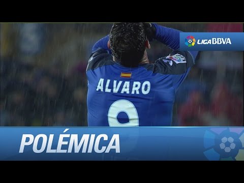 El árbitro señala el final en una jugada de ataque del Getafe