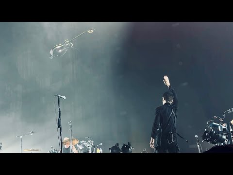 Nine Inch Nails: Head Like A Hole [Live 4K] (Toronto, Canada - August 23, 2025)
