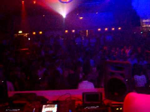 Andre Wallukat @ NACHTRESIDENZ DÜSSELDORF / PLASTIK FUNKTASTIK