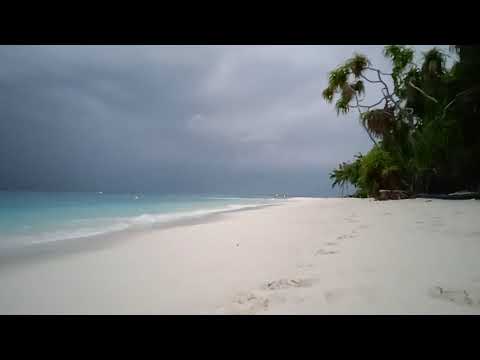 Maldives beach with wave sound #resort #maldives #wavemusic #island #tropical