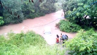 preview picture of video 'Due to  heavy Rain ..Floating the Vehicle in Haripur,Kangra (H.P)'